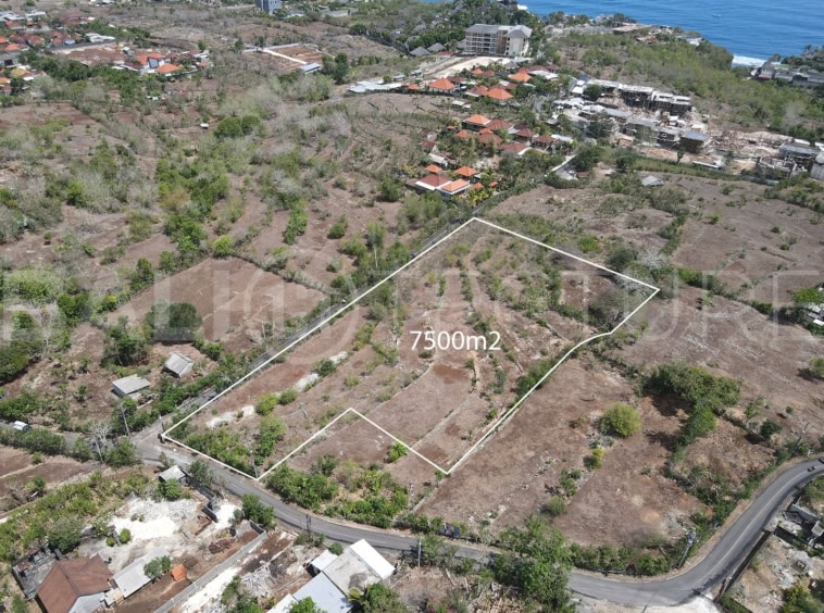 7500m2 Plot of Land With Ocean View In Ungasan 3