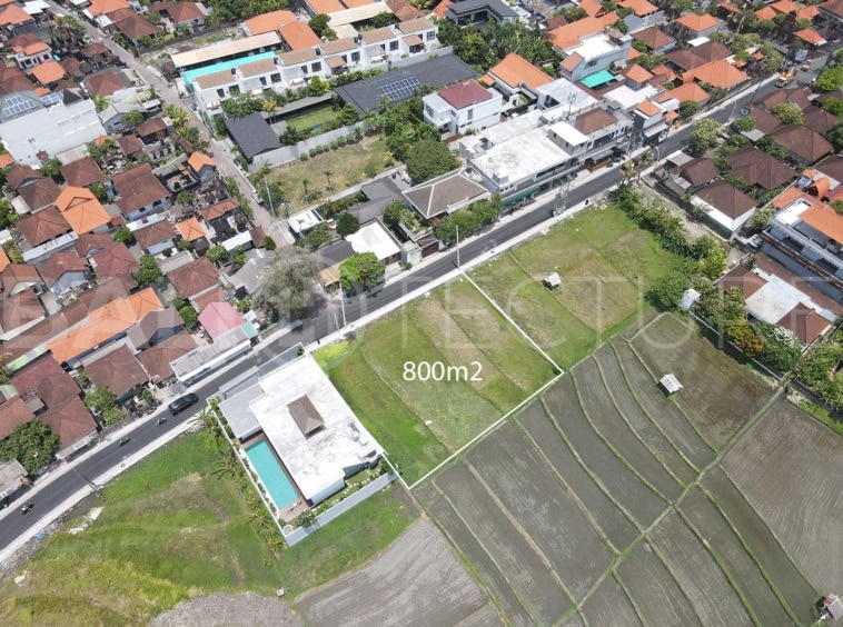 800m2 Land For Sale In Umalas 3