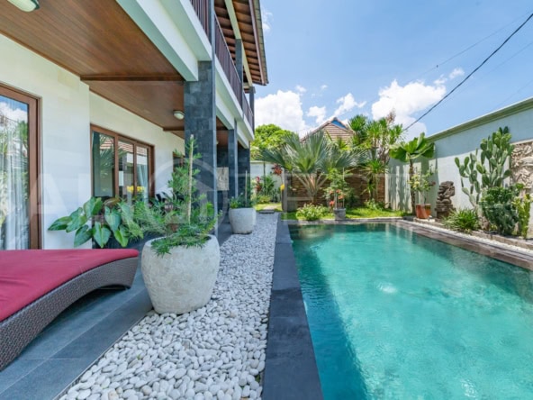 Tropical 2 Bedroom Beautiful Villa in Prime Area Berawa 3