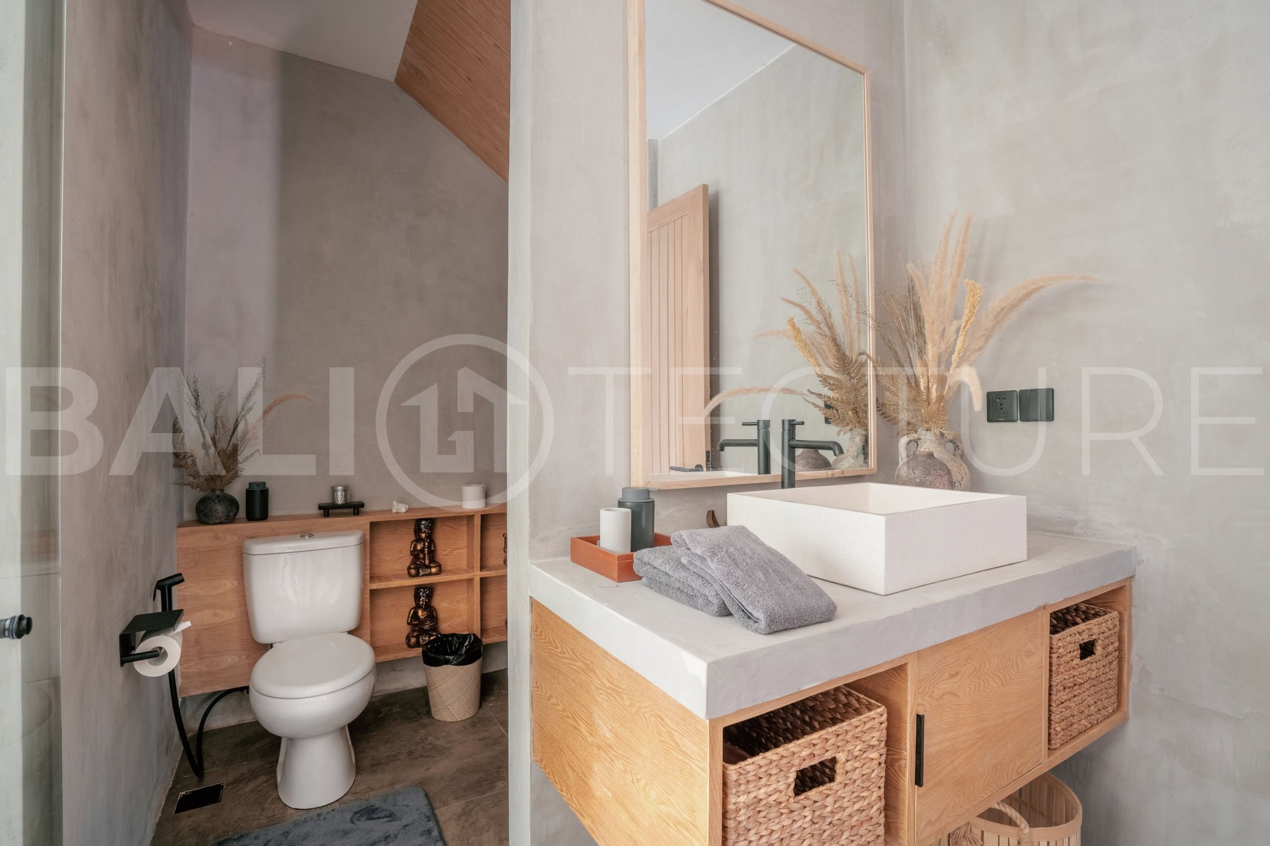 Modern Tropical 2 Bedroom Stunning Villa in Ungasan 19