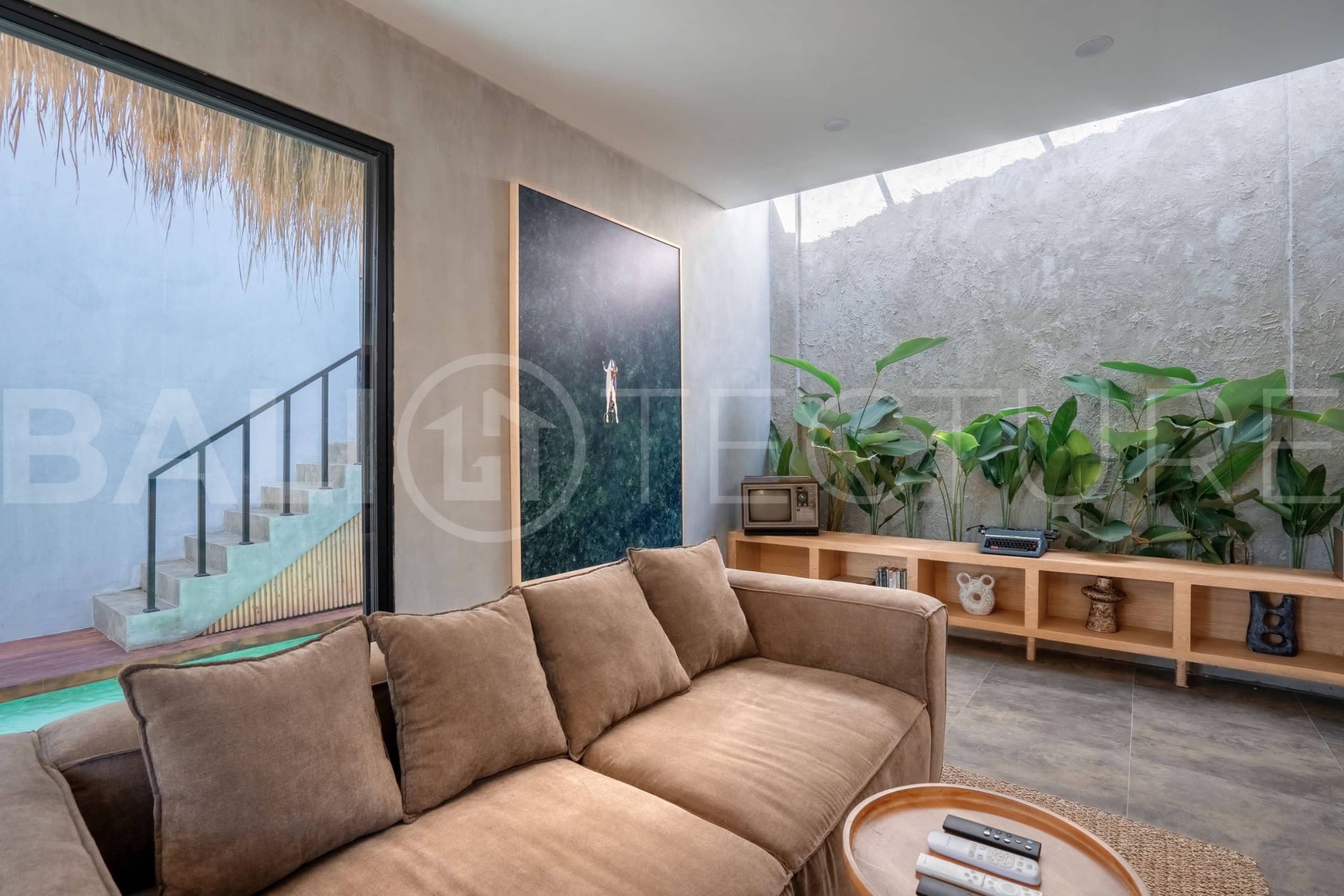 Modern Tropical 2 Bedroom Stunning Villa in Ungasan 8