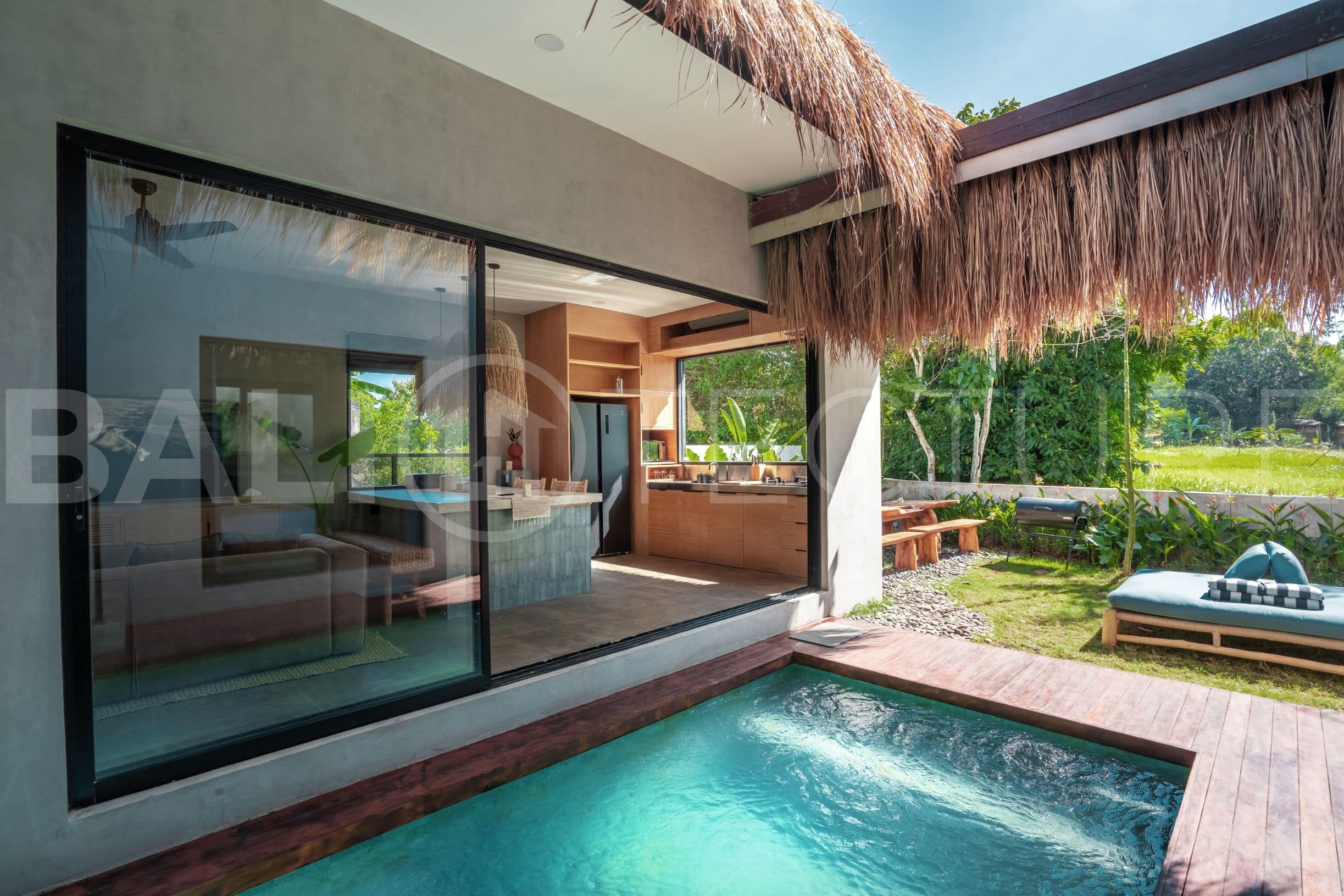 Modern Tropical 2 Bedroom Stunning Villa in Ungasan 2