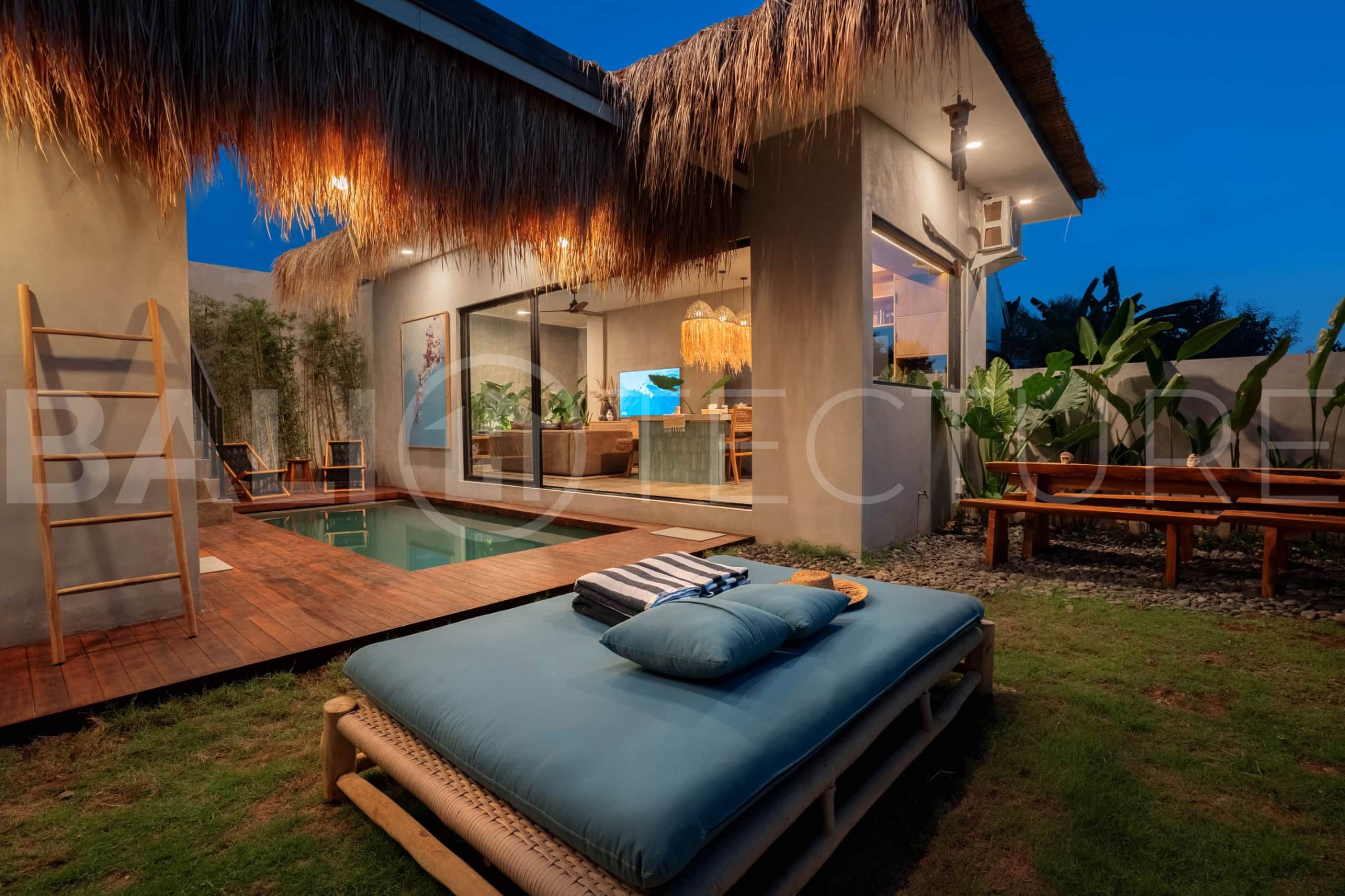 Modern Tropical 2 Bedroom Stunning Villa in Ungasan 3