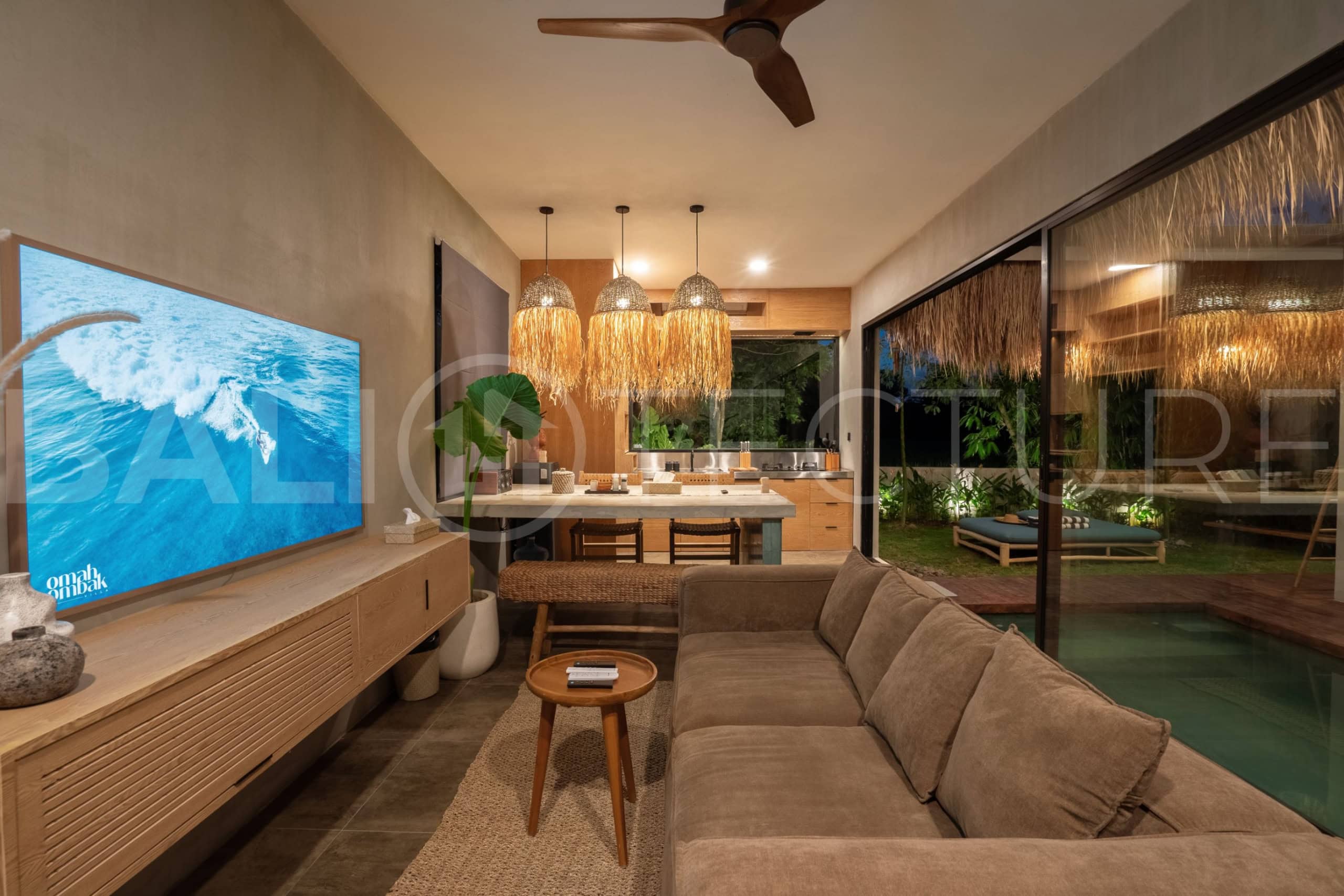 Modern Tropical 2 Bedroom Stunning Villa in Ungasan 5