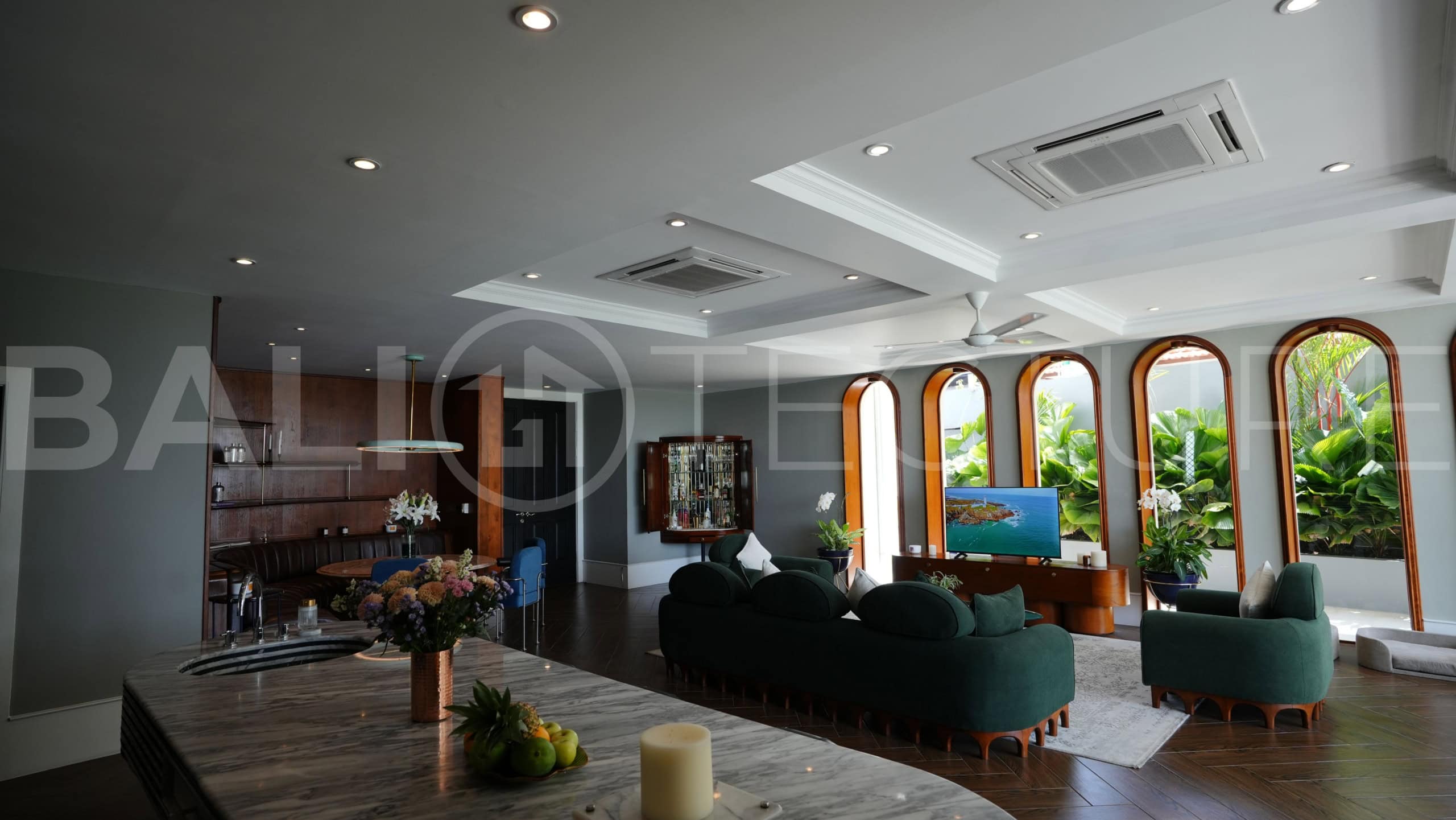 Modern 4 Bedrooms Amazing Villa For Sale In Canggu 6