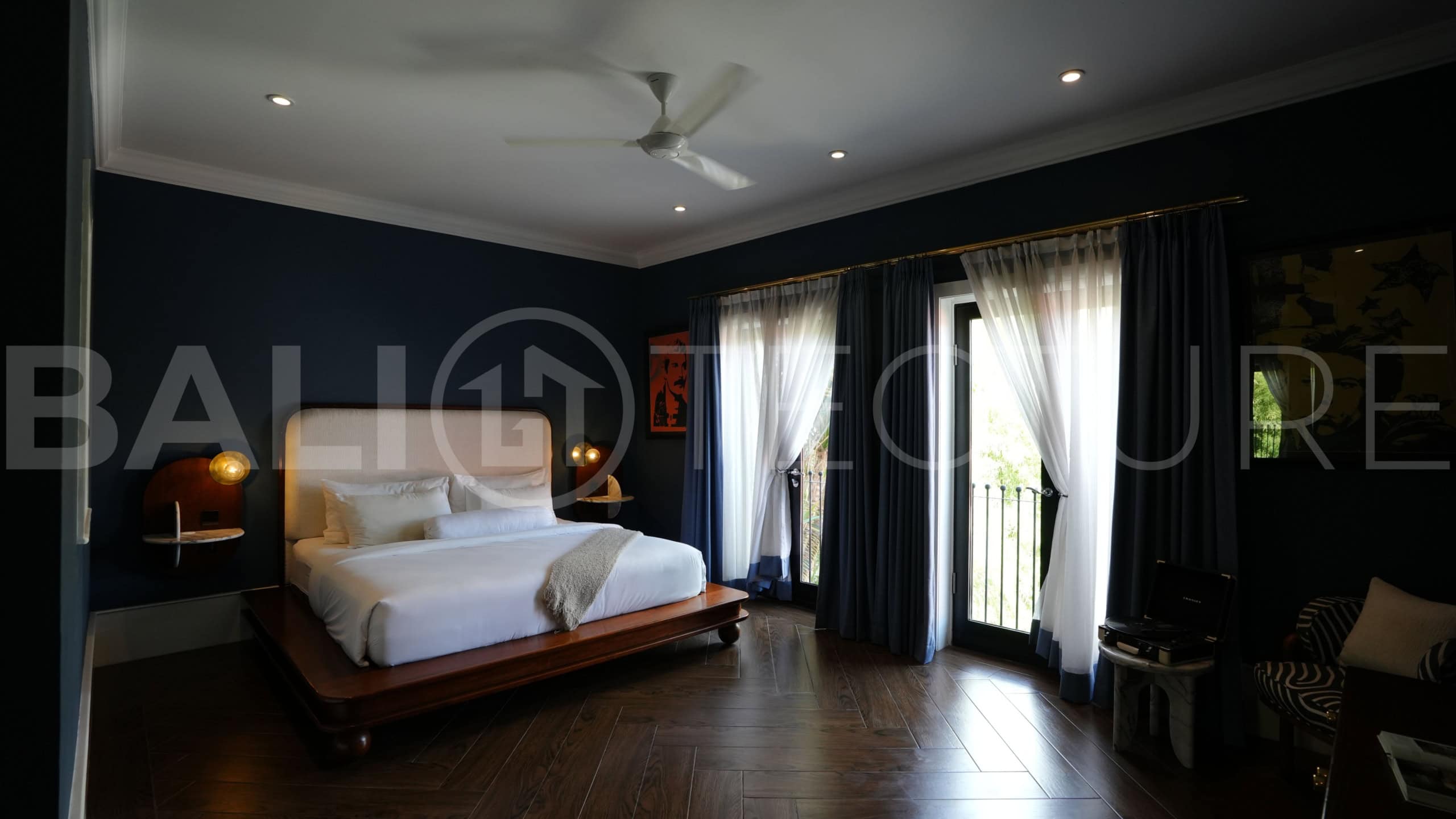 Modern 4 Bedrooms Amazing Villa For Sale In Canggu 10