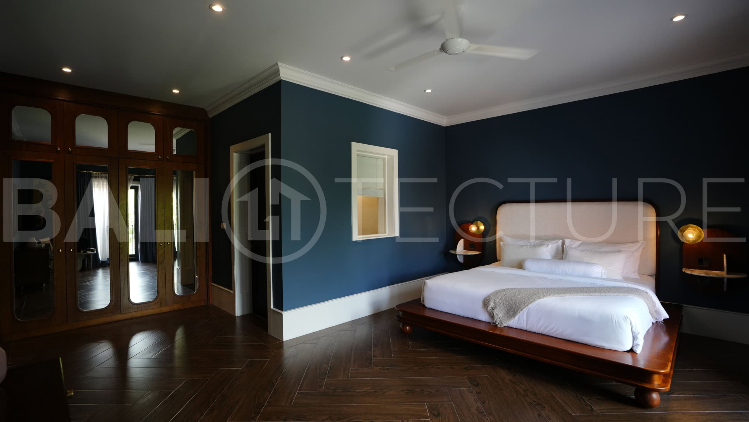 Modern 4 Bedrooms Amazing Villa For Sale In Canggu 11