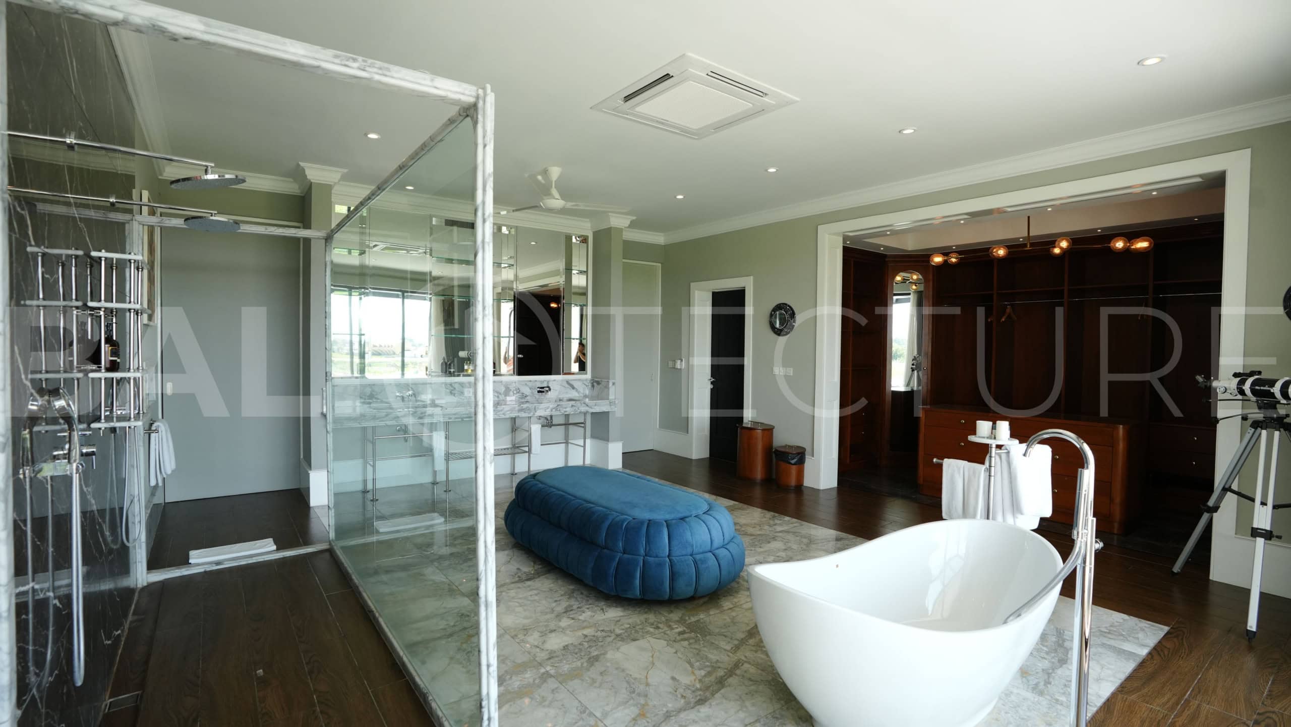 Modern 4 Bedrooms Amazing Villa For Sale In Canggu 19