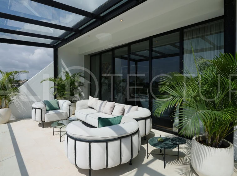 Modern 4 Bedrooms Amazing Villa For Sale In Canggu 3