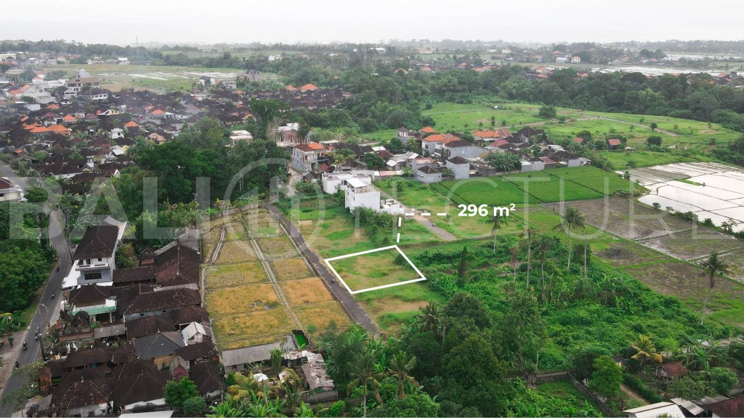 300m2 of Land For Sale in Kedungu with Ricefield Views5