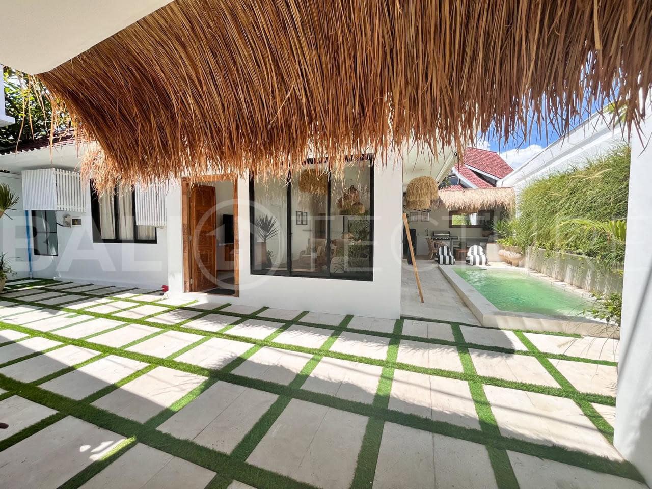 Mediterranean Tropical 2 Bedroom Stunning Villa in Seminyak 16