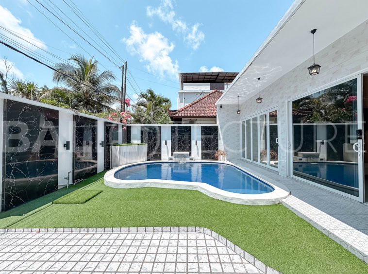"Semi-furnished Ungasan villa with freehold ownership, close to popular Bali destinations."