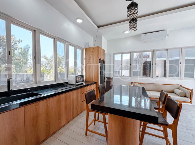 "1-bedroom villa in Ungasan, featuring a private pool, Smart TVs, and serene surroundings."
