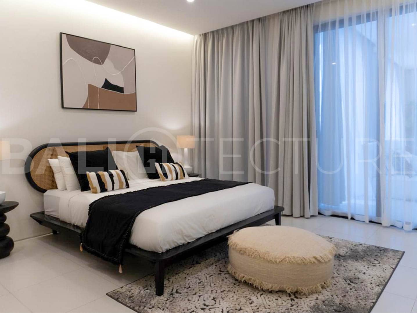 "Elegant 4-bedroom villa on a 500m² plot with ensuite bathrooms and stylish design."