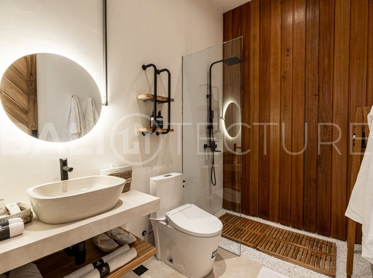 trategically located villa near Ubud’s top attractions, blending convenience and luxury.