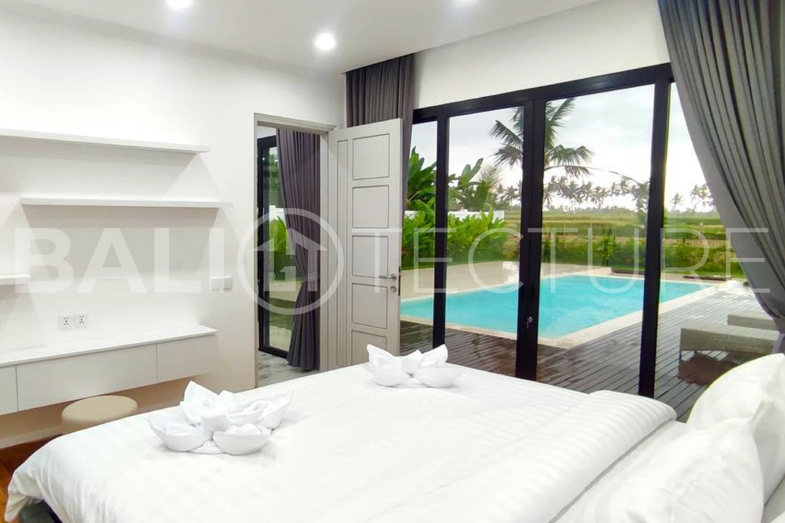 Balinese Modern 2 Bedroom Stunning Villa in Ubud 4
