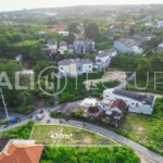 Prime location near Melasti and Pandawa Beaches with potential ocean views.