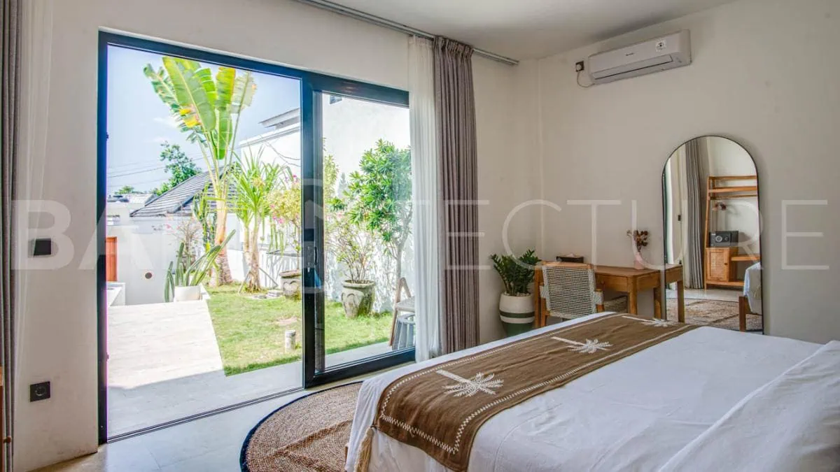 Exquisite 3 Bedroom Villa for Sale near Seseh Beach 8