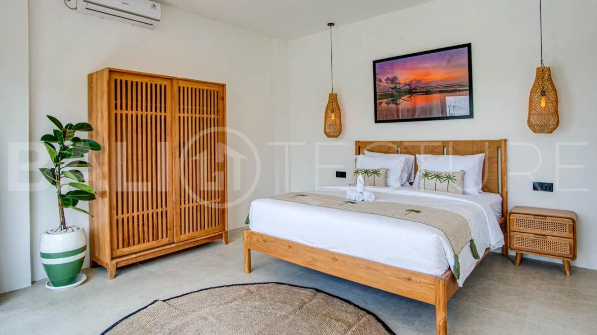 Exquisite 3 Bedroom Villa for Sale near Seseh Beach 12