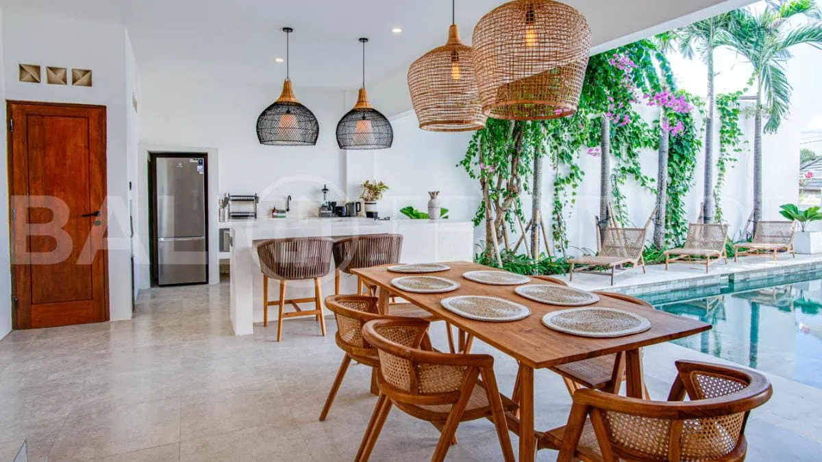 Exquisite 3 Bedroom Villa for Sale near Seseh Beach 3