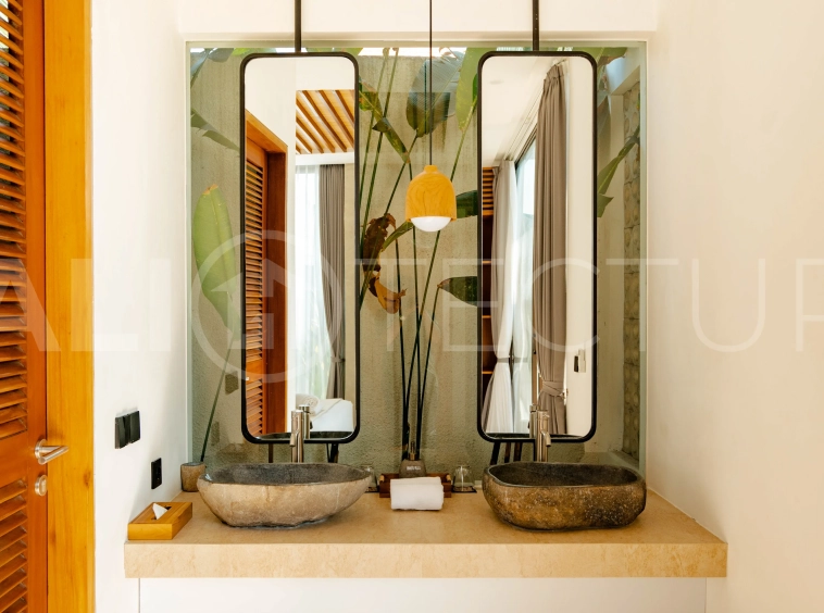 Charming-3-Bedroom-Villa-for-Sale-near-the-Famous-Nuanu-City-in-Nyanyi-Bali-20