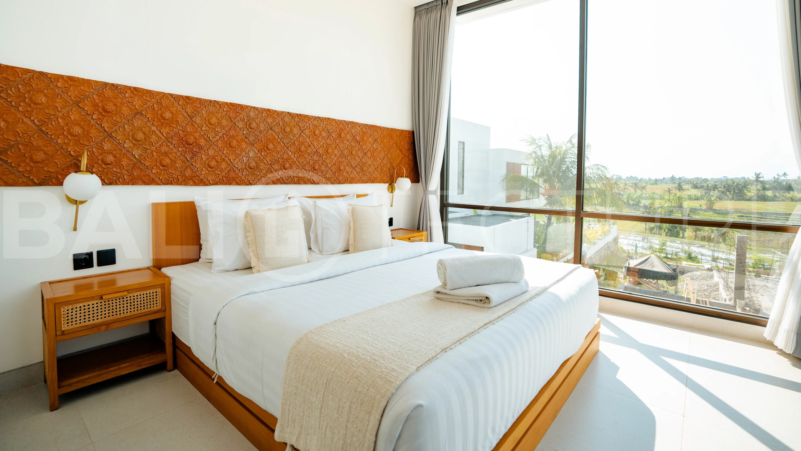 Charming-3-Bedroom-Villa-for-Sale-near-the-Famous-Nuanu-City-in-Nyanyi-Bali-3