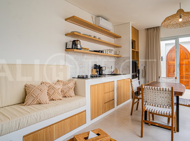 Charming-Mediterranean-Villa-for-Sale-in-Pererenan-Bali-7
