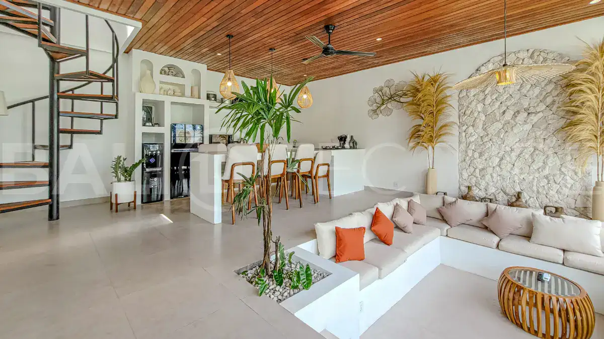 Contemporary-4-Bedroom-Villa-for-Sale-in-Semer-Kerobokan-13