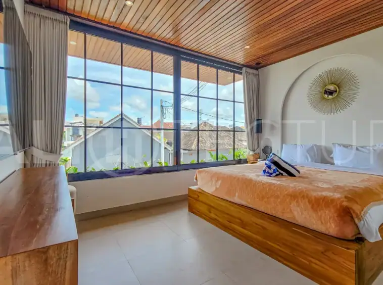 Contemporary-4-Bedroom-Villa-for-Sale-in-Semer-Kerobokan-17