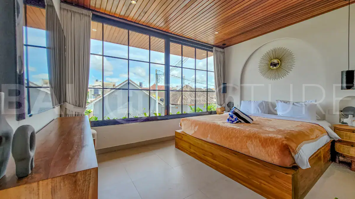 Contemporary-4-Bedroom-Villa-for-Sale-in-Semer-Kerobokan-17