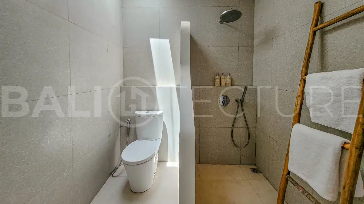 Contemporary-4-Bedroom-Villa-for-Sale-in-Semer-Kerobokan-6