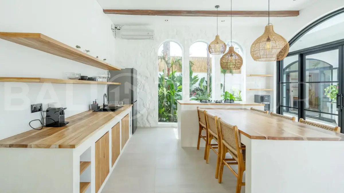 Mediterranean-2-Bedroom-Villa-for-Sale-near-Bingin-Beach-1