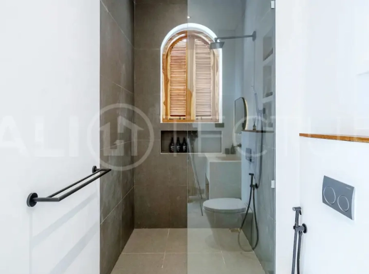 Mediterranean-2-Bedroom-Villa-for-Sale-near-Bingin-Beach-6