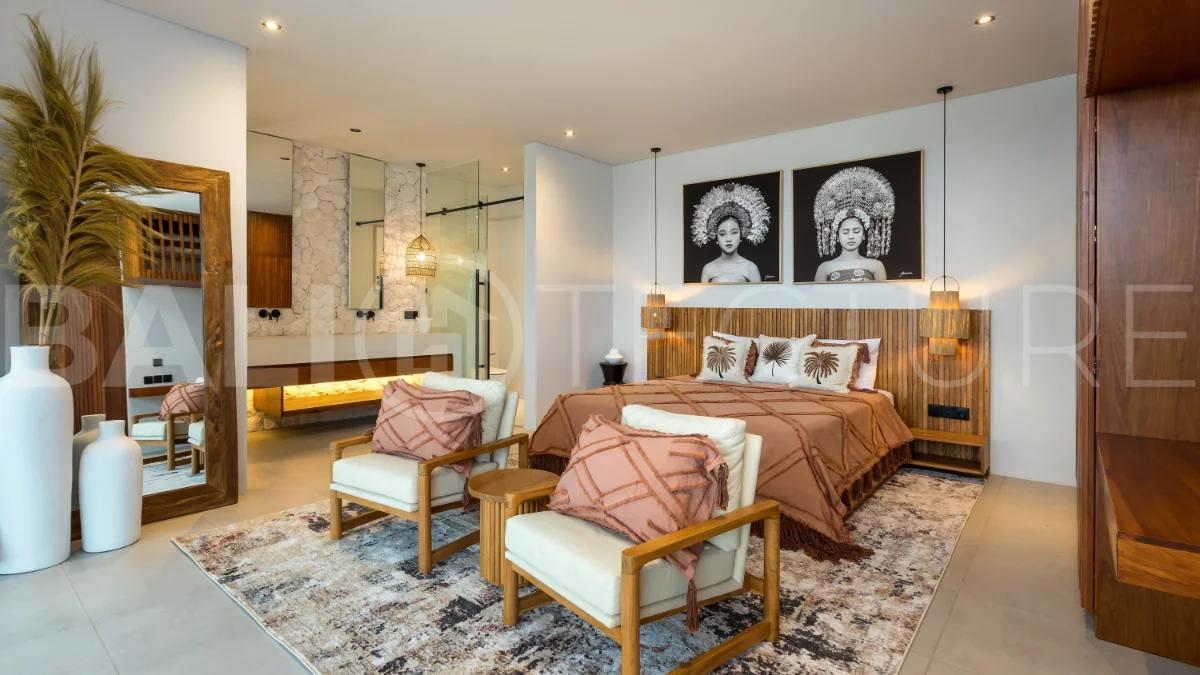 Tropical-Grand-Villa-for-Sale-in-Tumbak-Bayuh-Bali-44