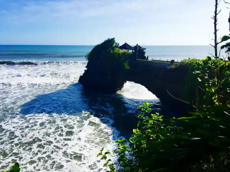 batu bolong beach bali