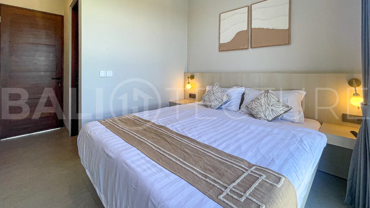 Brand-New-Ricefield-View-Villa-for-Sale-in-Seminyak-Bali-13