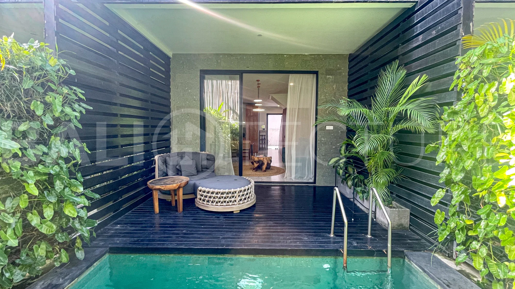 Charming-2-Bedroom-Villa-for-Sale-near-Berawa-Beach-4