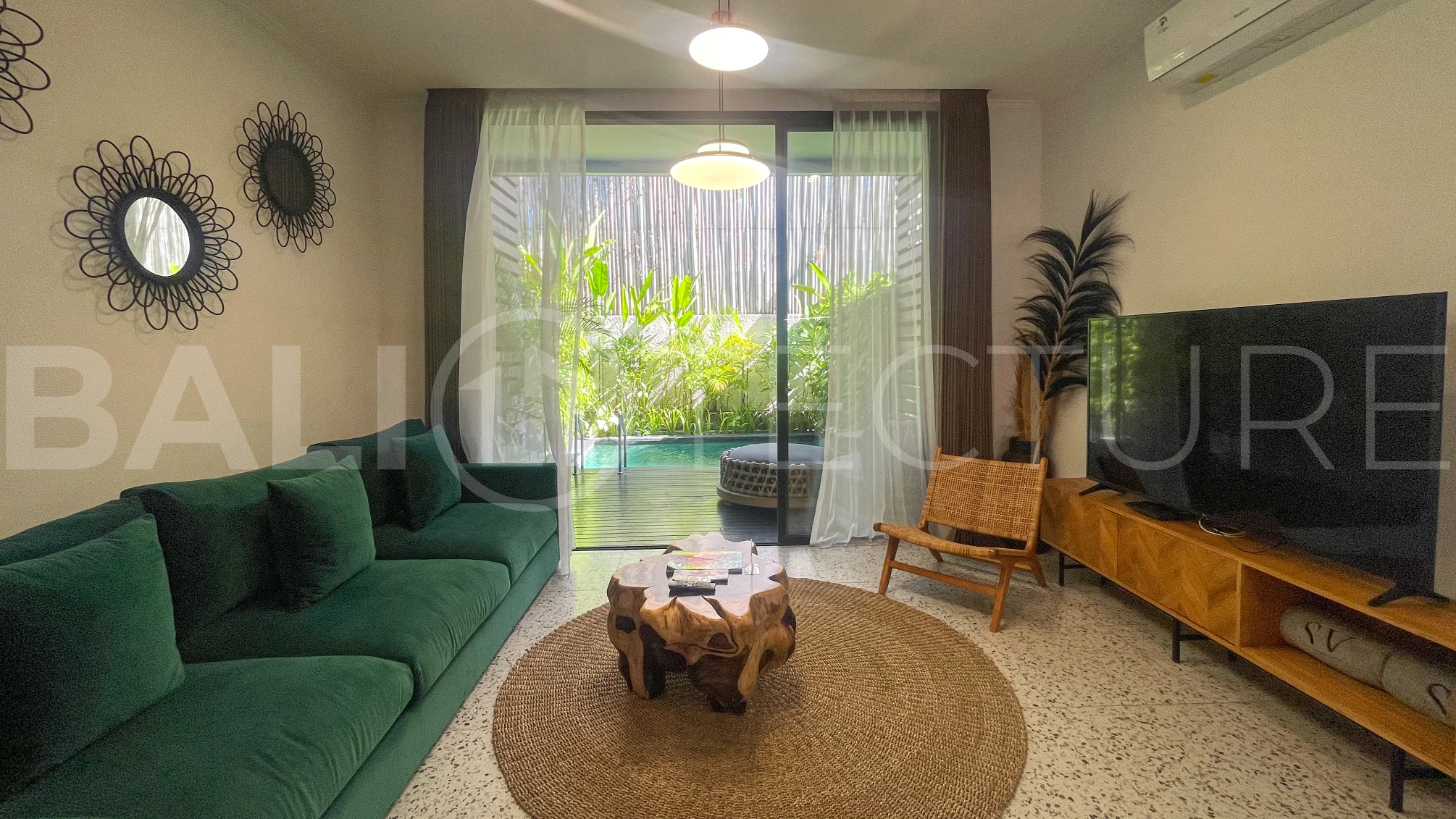 Charming-2-Bedroom-Villa-for-Sale-near-Berawa-Beach-7