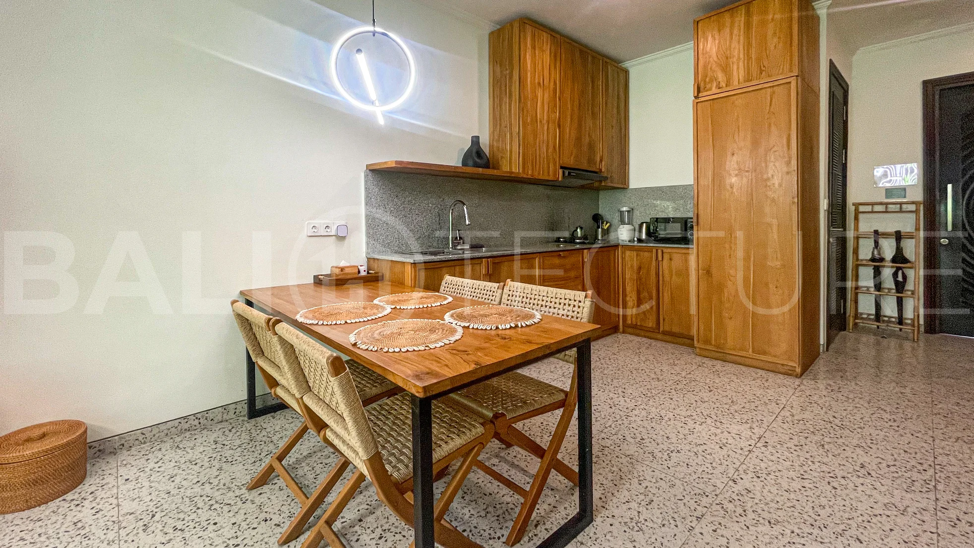 Charming-2-Bedroom-Villa-for-Sale-near-Berawa-Beach-9
