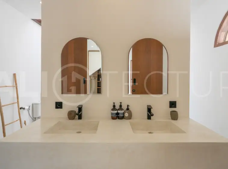 Off-Plan-Contemporary-2-Bedroom-Villa-for-Sale-near-Balangan-Beach-10