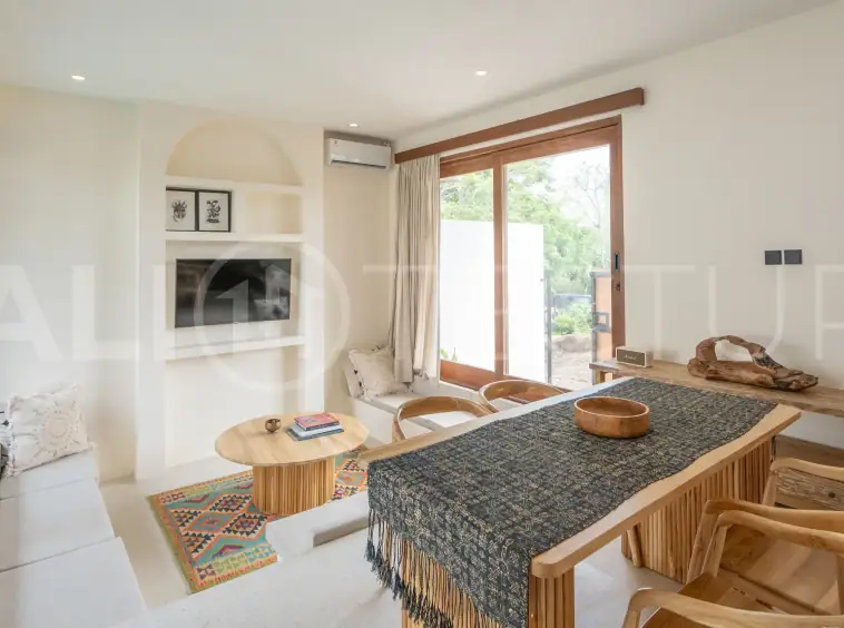Off-Plan-Contemporary-2-Bedroom-Villa-for-Sale-near-Balangan-Beach-15