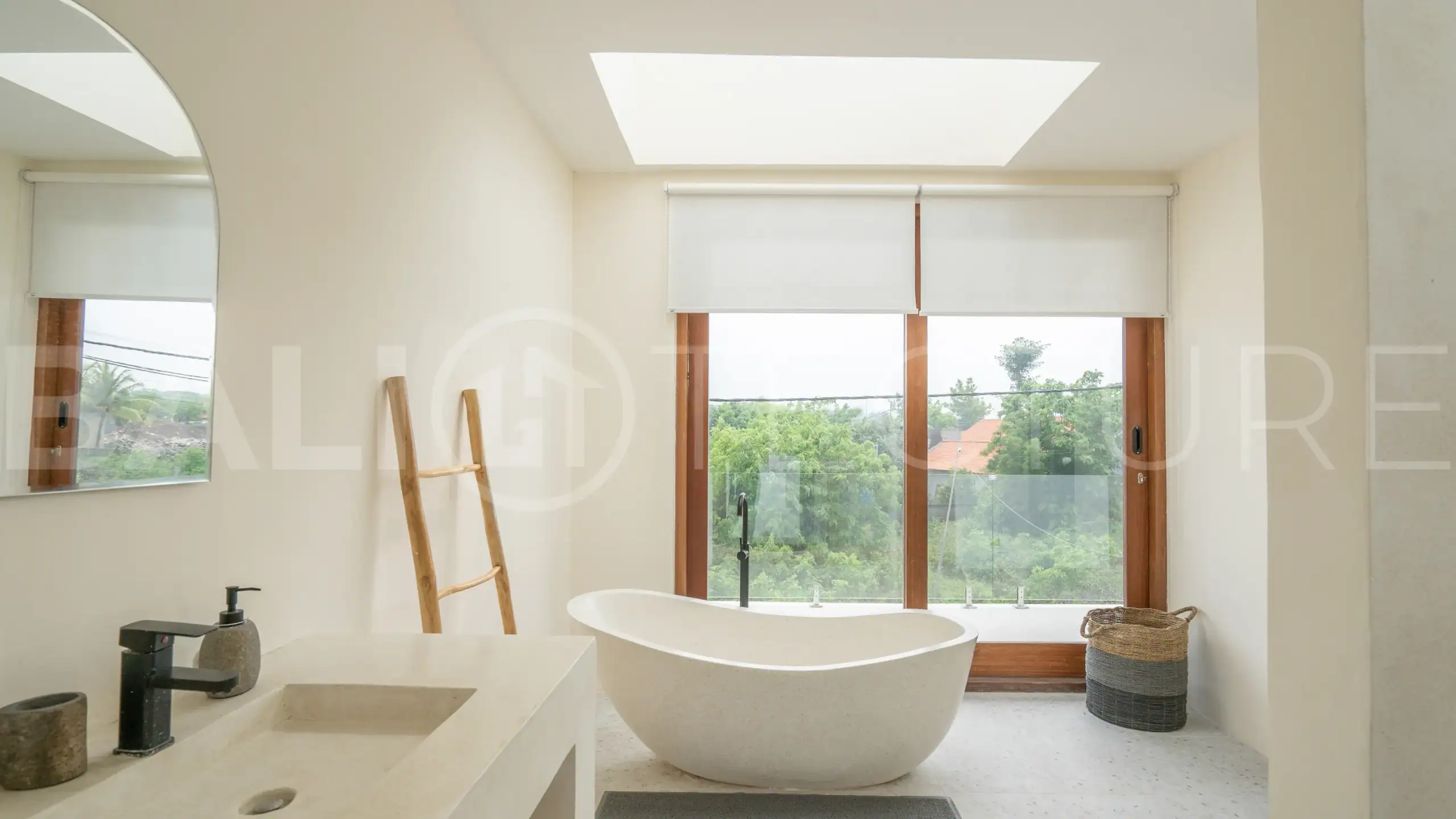 Off-Plan-Contemporary-2-Bedroom-Villa-for-Sale-near-Balangan-Beach-6