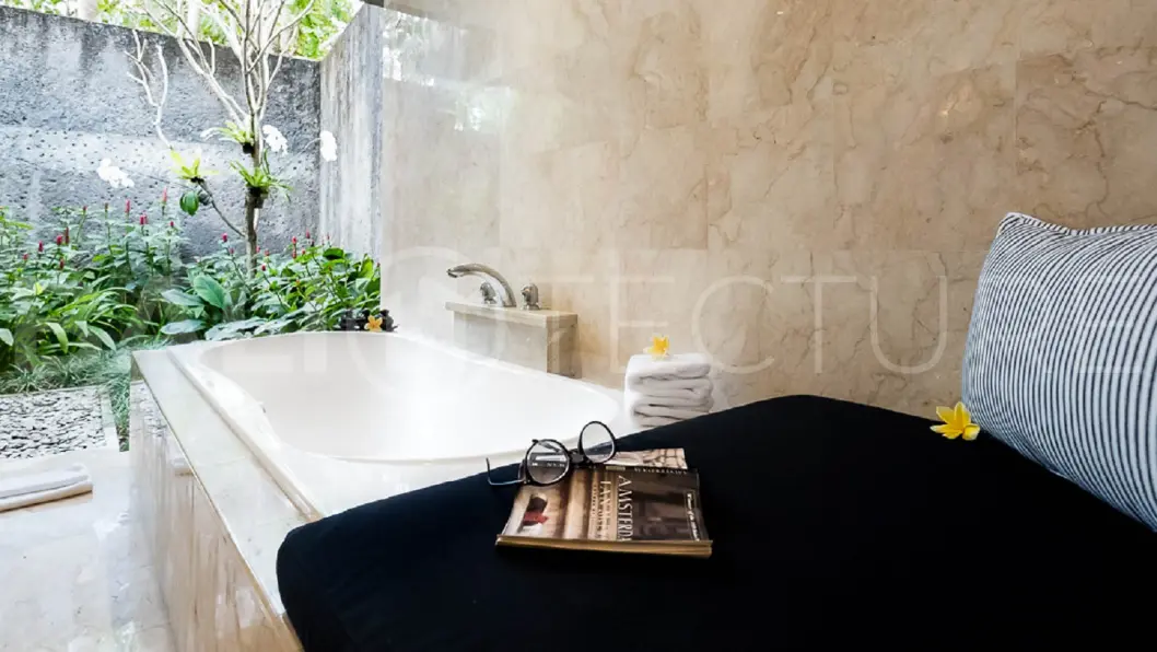 Modern Balinese Villa with Open Design and Big Pool in Seminyak for Sale 2