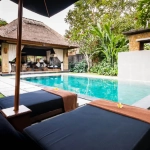 Charming 1-Bedroom Balinese Villa with Large Garden in Seminyak for Sale8
