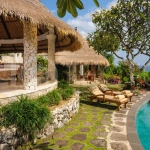 A-Splendid-Clifftop-Villa-for-Sale-near-Bingin-Beach-Bali-16