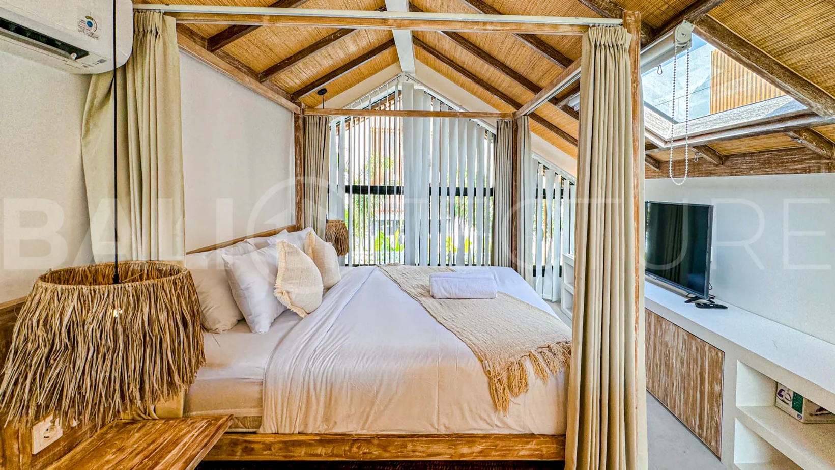 Charming-1-Bedroom-Villa-for-Sale-in-a-Peaceful-Area-of-Umalas-1