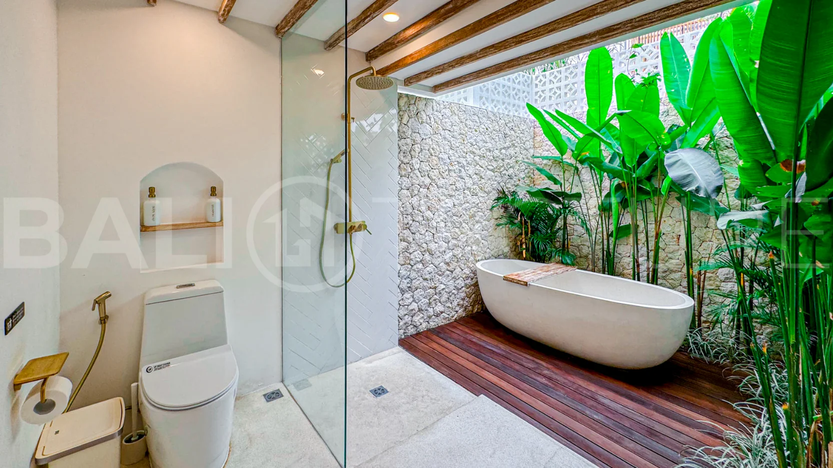 Charming-1-Bedroom-Villa-for-Sale-in-a-Peaceful-Area-of-Umalas-12