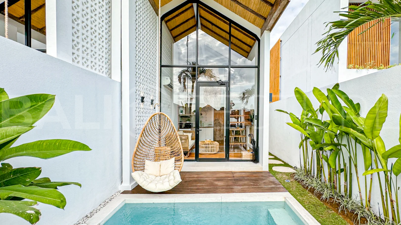 Charming-1-Bedroom-Villa-for-Sale-in-a-Peaceful-Area-of-Umalas-14