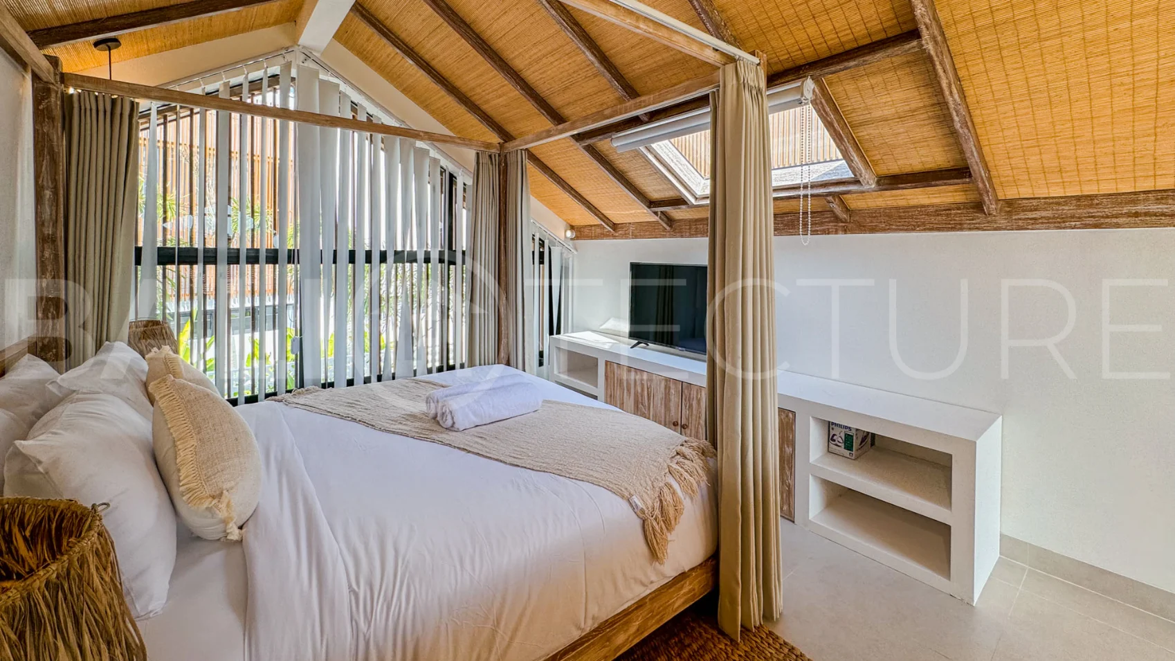 Charming-1-Bedroom-Villa-for-Sale-in-a-Peaceful-Area-of-Umalas-2