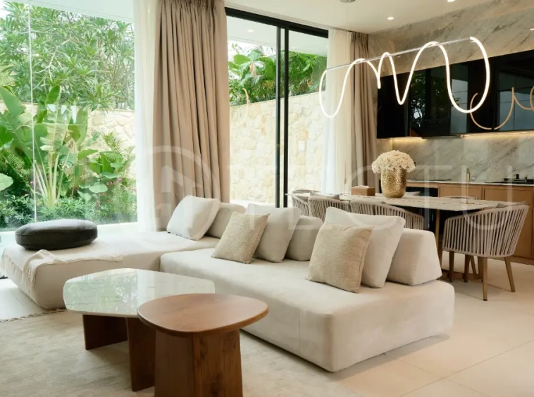 Cozy Modern Villa Near Canggu, Minutes from Beaches17